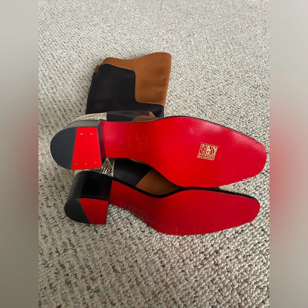 Christian Louboutin women's heeled riding boots size 39_14